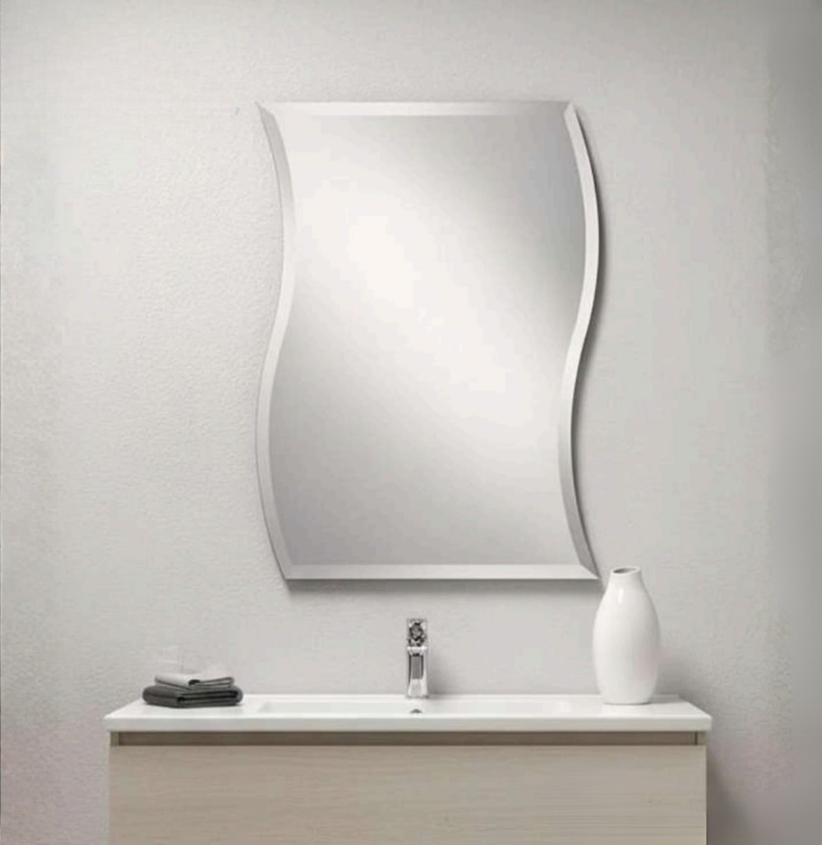 Wave Form White